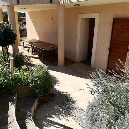 Saint-Pierre-la-Palud Chambres D'Hotes Le Clos المظهر الخارجي الصورة