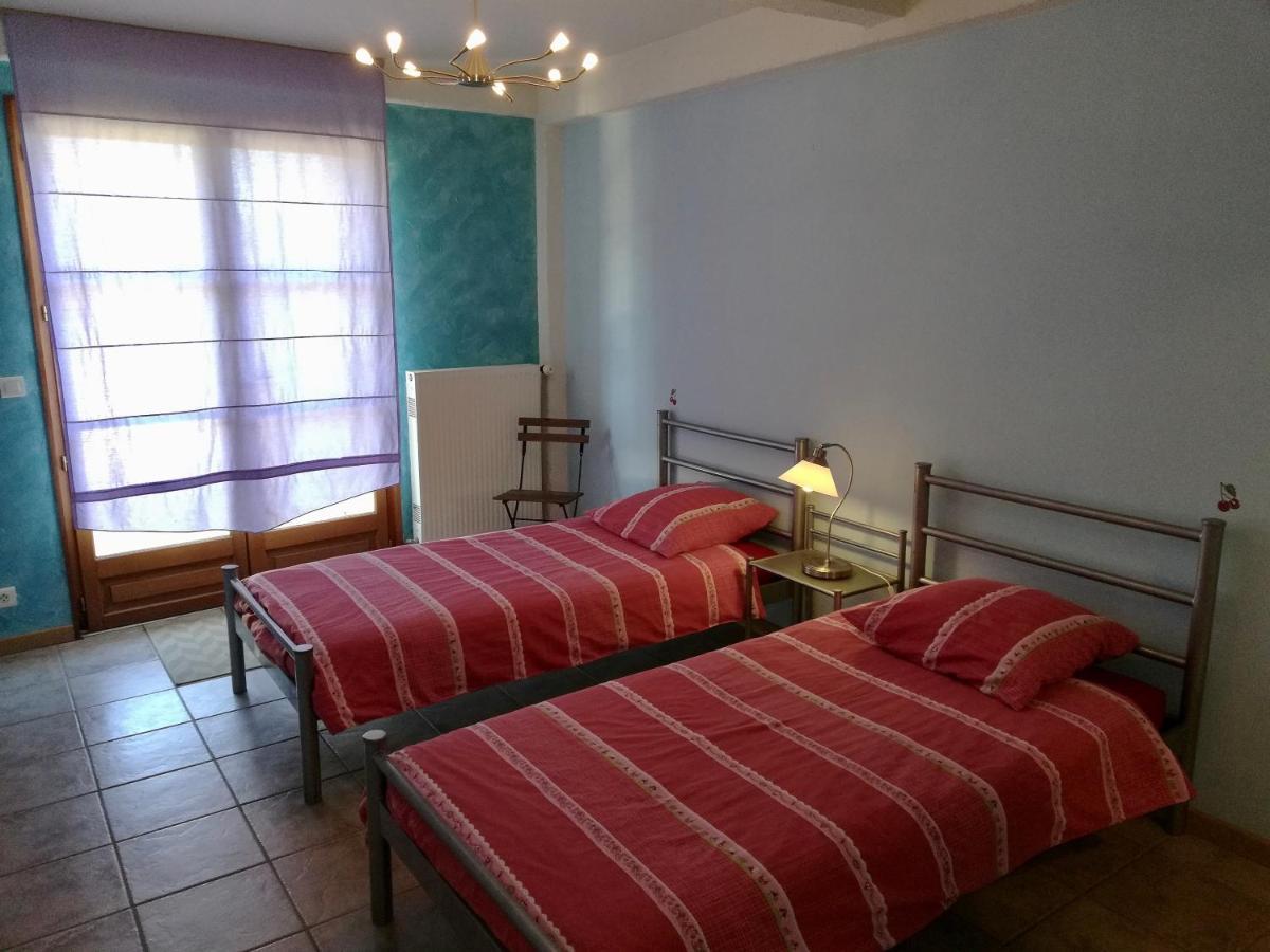 Saint-Pierre-la-Palud Chambres D'Hotes Le Clos المظهر الخارجي الصورة