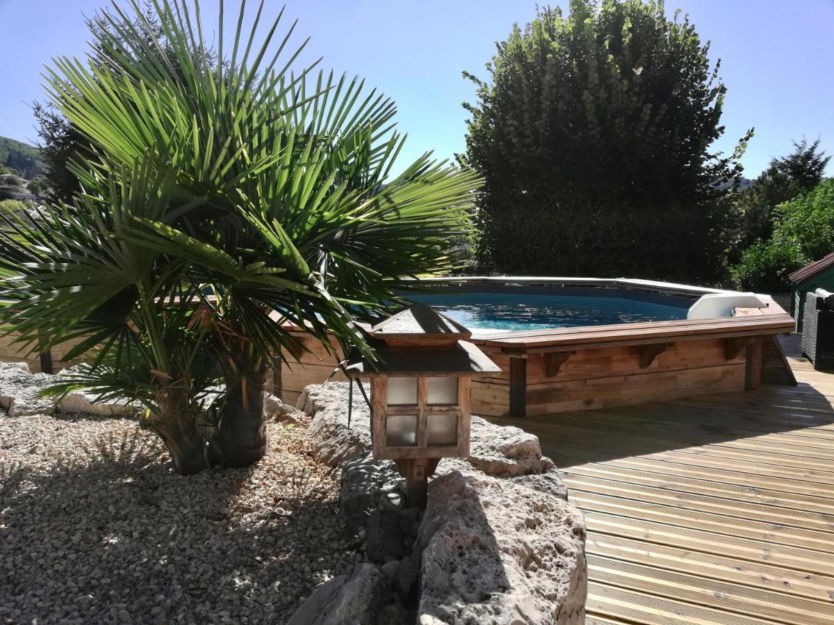Saint-Pierre-la-Palud Chambres D'Hotes Le Clos المظهر الخارجي الصورة